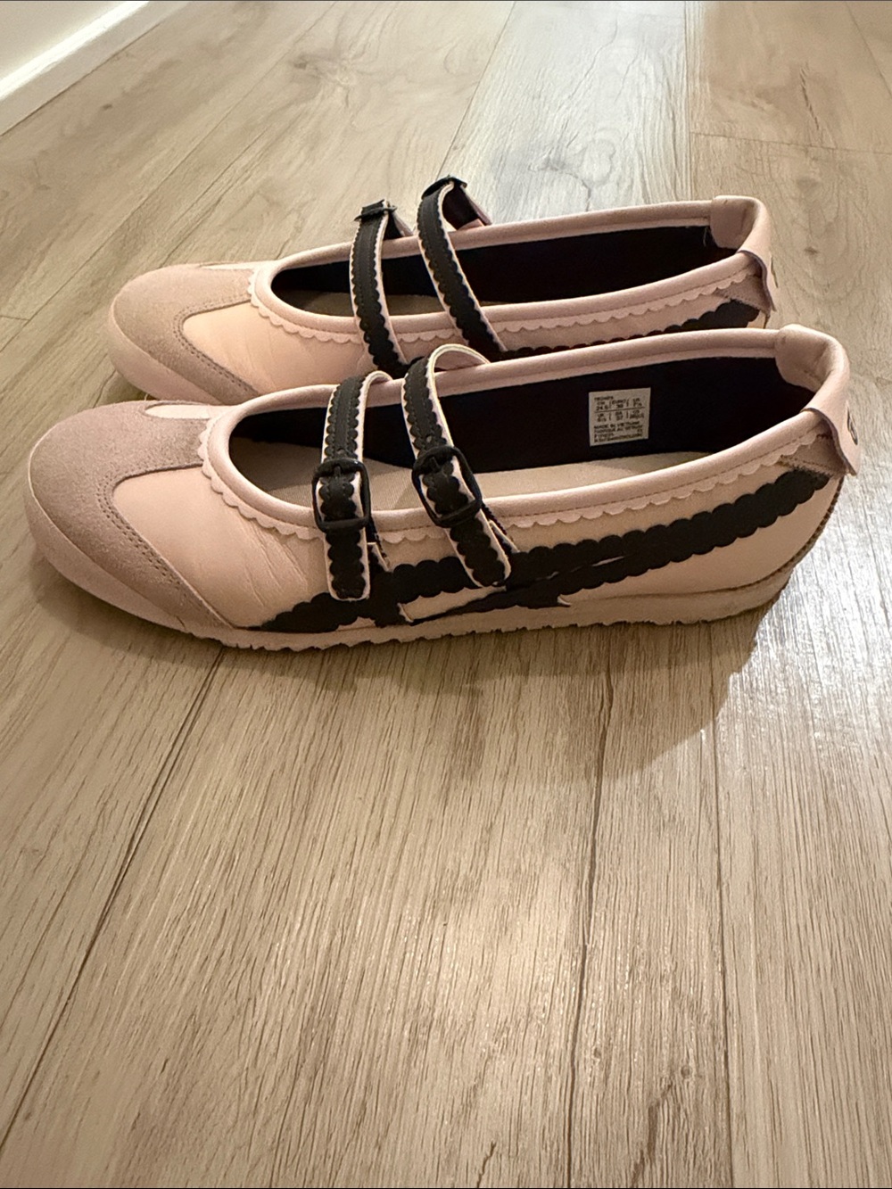 Onitsuka Tiger Mexico 66 Mary Jane’s - Picture 4 of 7